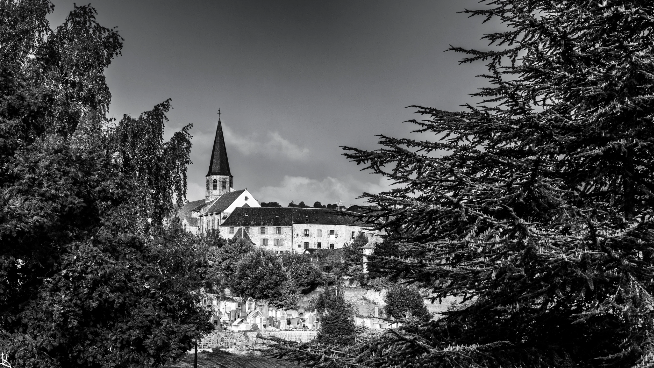 Besse-et-Saint-Anastaise - Depuis la rue des Myosotis